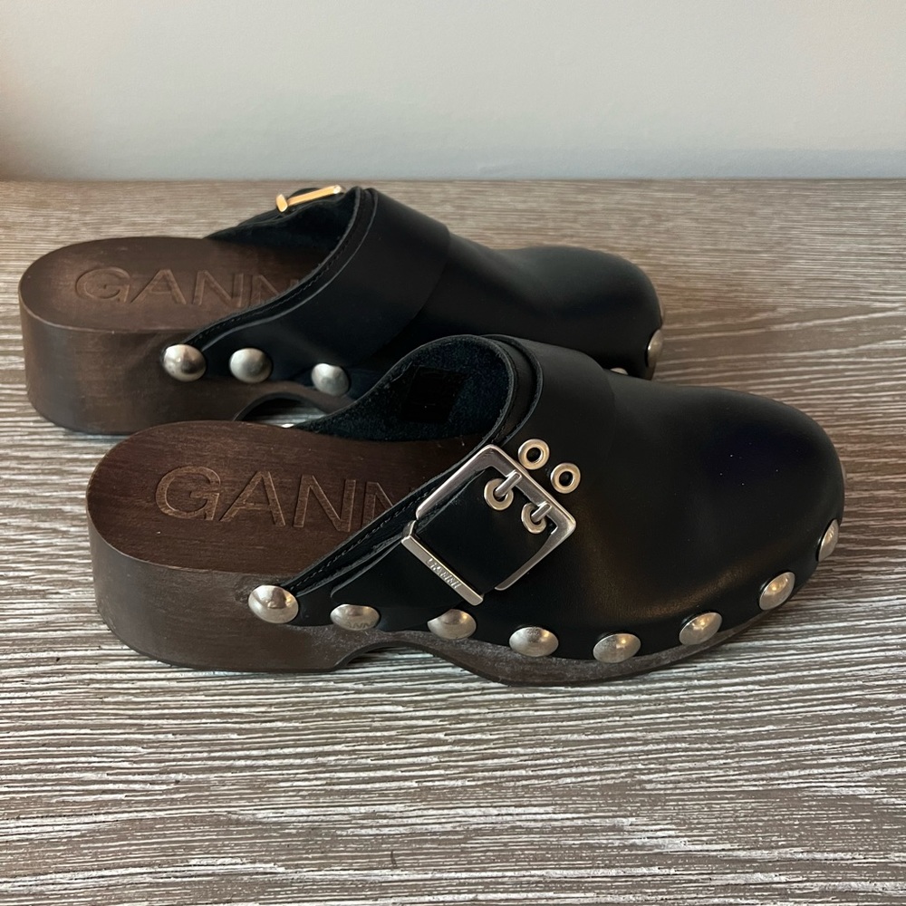 Ganni Black Clogs